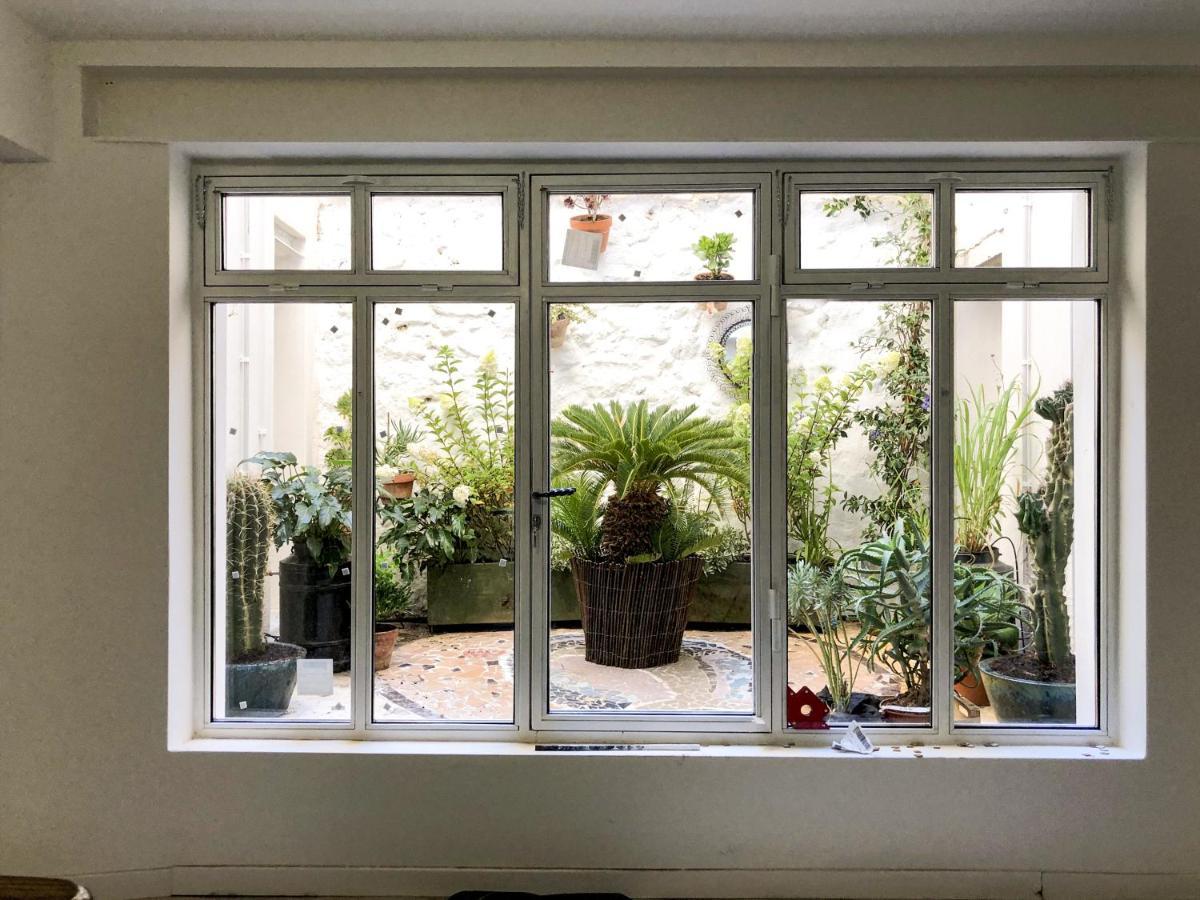 Le Studio De Louise Pour 2 Personnes Apartment Sete Exterior photo